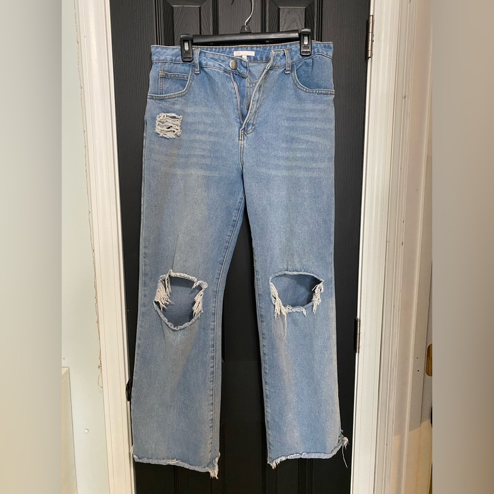 GB light denim ripped jeans. Size 13